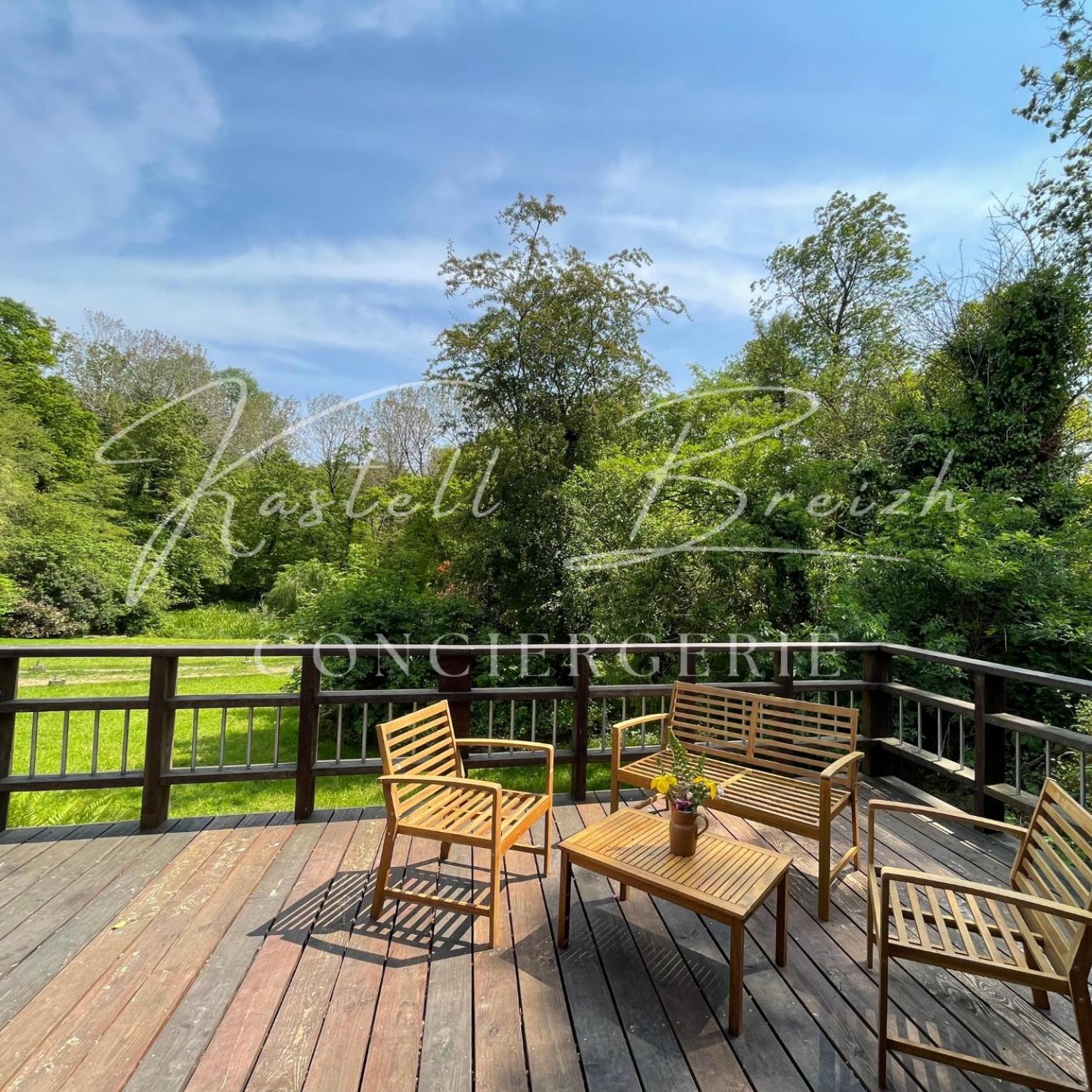 Вилла La Familiale Du Manoir De Kerollivier Saint-Gilles-Pligeaux Экстерьер фото